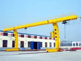 L typed Single Girder Hook Gantry Crane with a winch