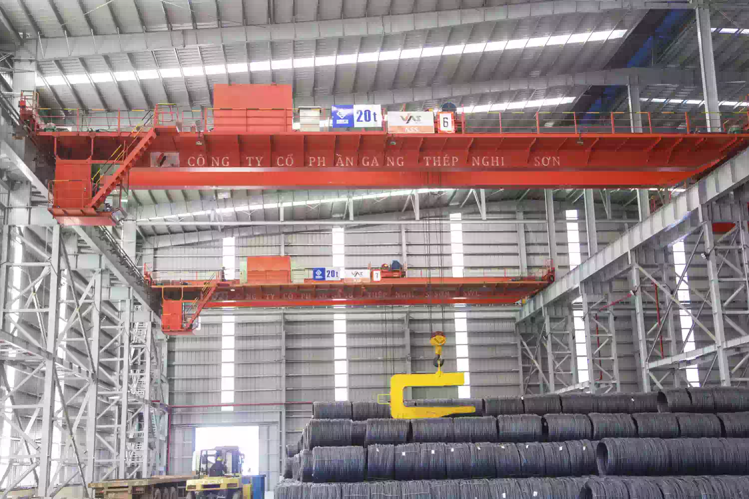 Double Girder Overhead Rolling Crane