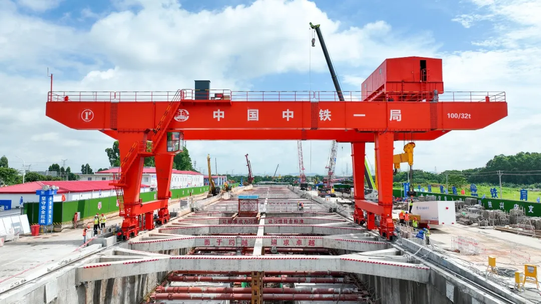 Double Girder Gantry Crane for Metro Slagging